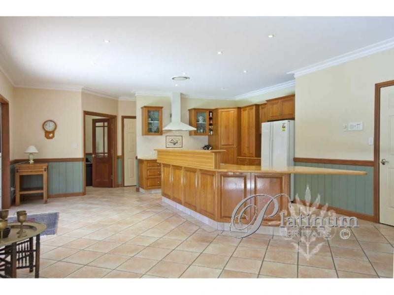 289 Cribb Road, Carindale QLD 4152