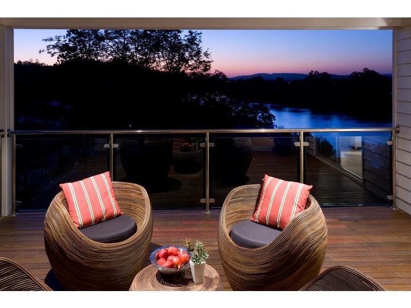 15 Teesdale Street, Corinda QLD 4075