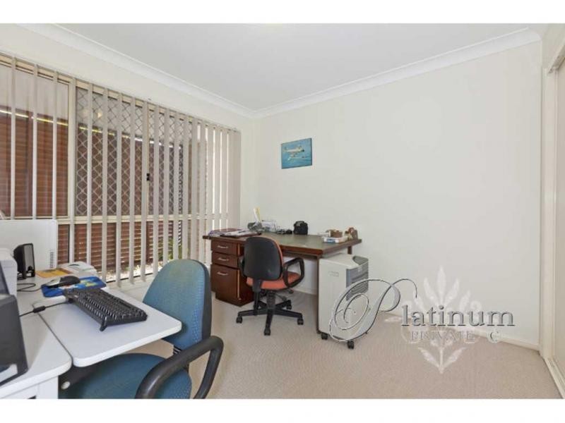 95 Gordon Crescent, Wakerley QLD 4154