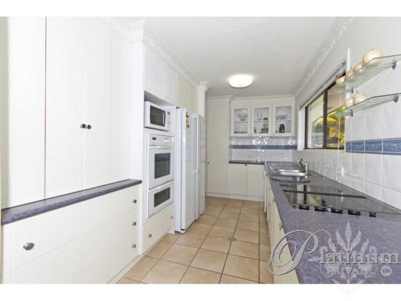 302 Gallipoli Road, Carina Heights QLD 4152
