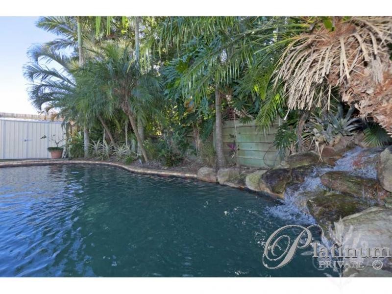 302 Gallipoli Road, Carina Heights QLD 4152