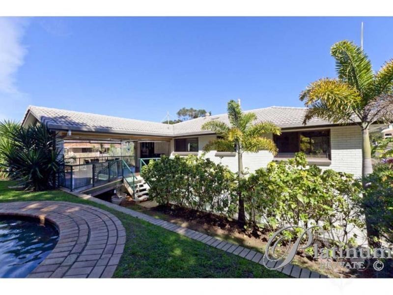 302 Gallipoli Road, Carina Heights QLD 4152