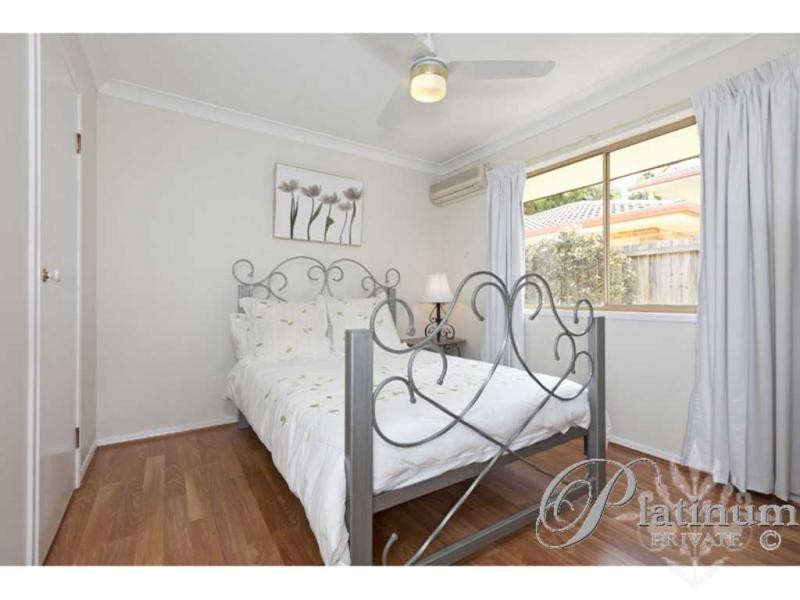 18 Talaroo Street, Carindale QLD 4152