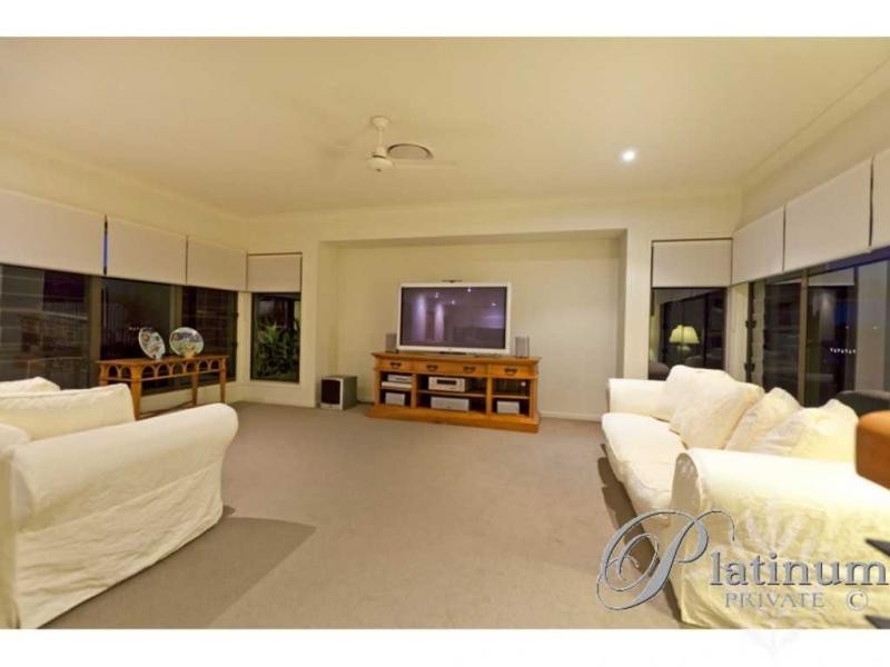 51 Mossvale Drive, Wakerley QLD 4154