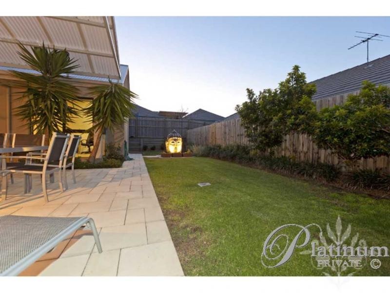 51 Mossvale Drive, Wakerley QLD 4154