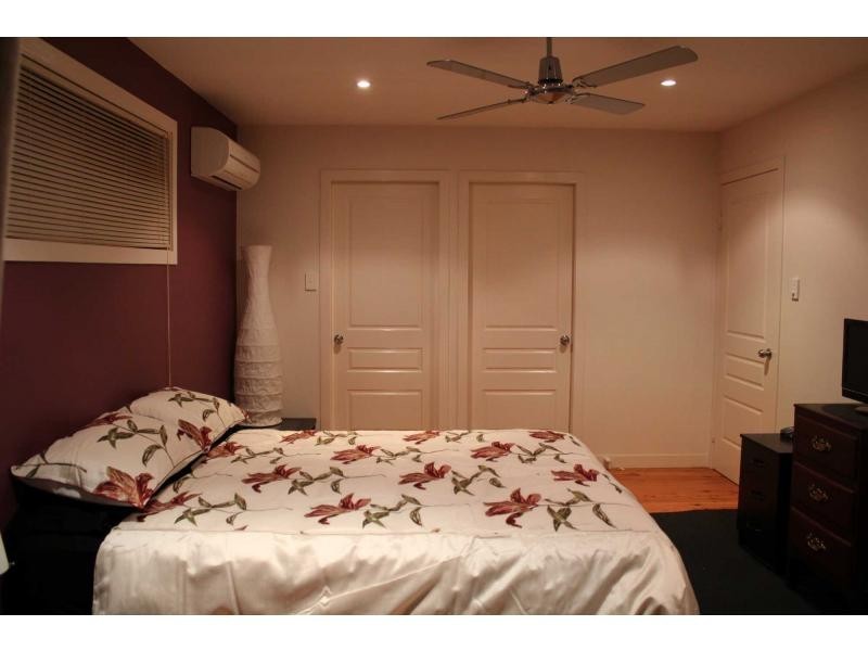 2 Satellite Court, Tanah Merah QLD 4128