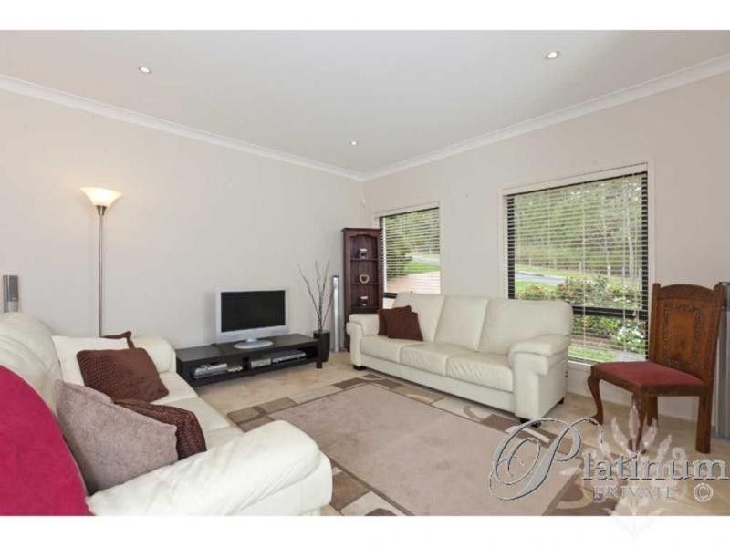 86 Tristania Way, Mount Gravatt East QLD 4122