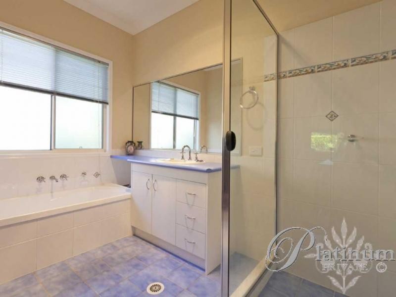 3 Satellite Court, Tanah Merah QLD 4128