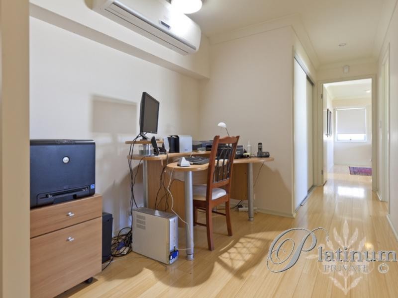 18 Yarra Road, Wakerley QLD 4154