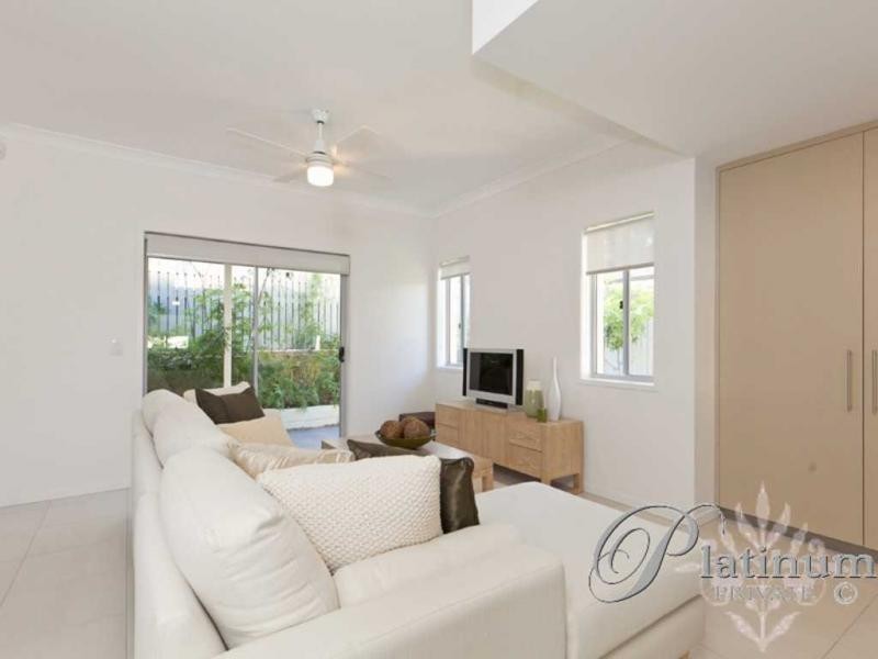 57 Moss Road, (WOODGROVE), Wakerley QLD 4154