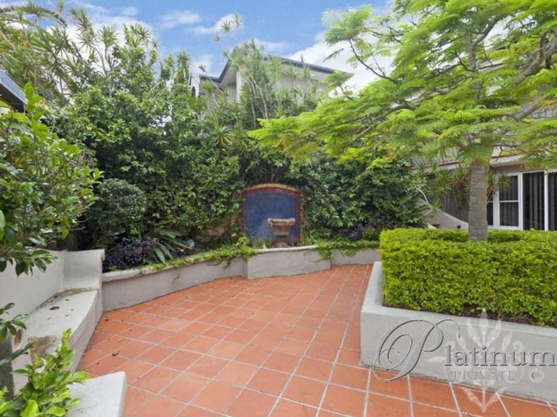 3 Troon Place, Carindale QLD 4152