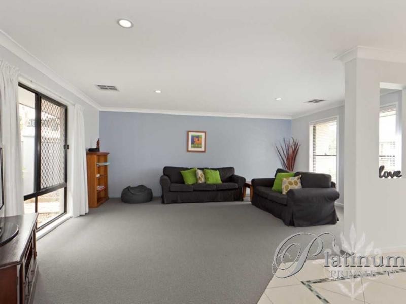 59 Moss Road, Wakerley QLD 4154