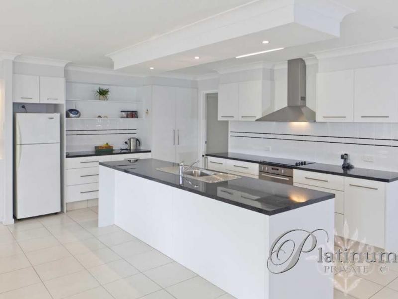 59 Moss Road, Wakerley QLD 4154