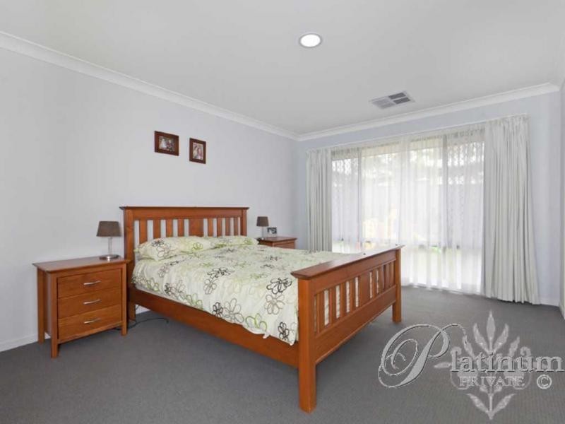 59 Moss Road, Wakerley QLD 4154