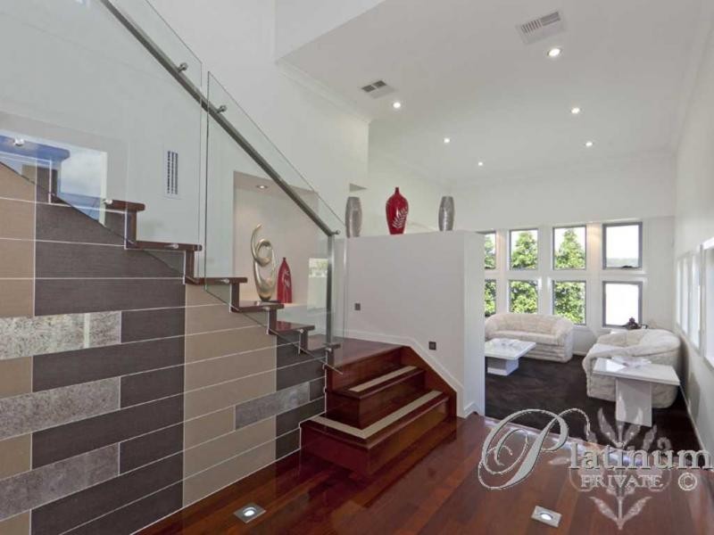 1 Mark Townend Link, Daisy Hill QLD 4127