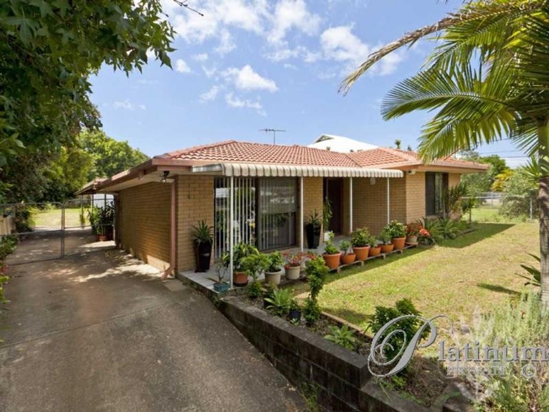 87 Glenora Street, Wynnum QLD 4178