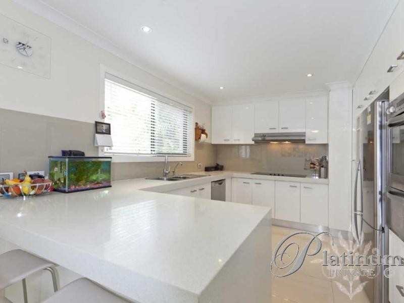 3 Boynedale Street, Carindale QLD 4152