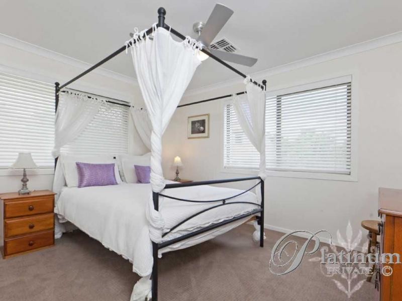 3 Boynedale Street, Carindale QLD 4152