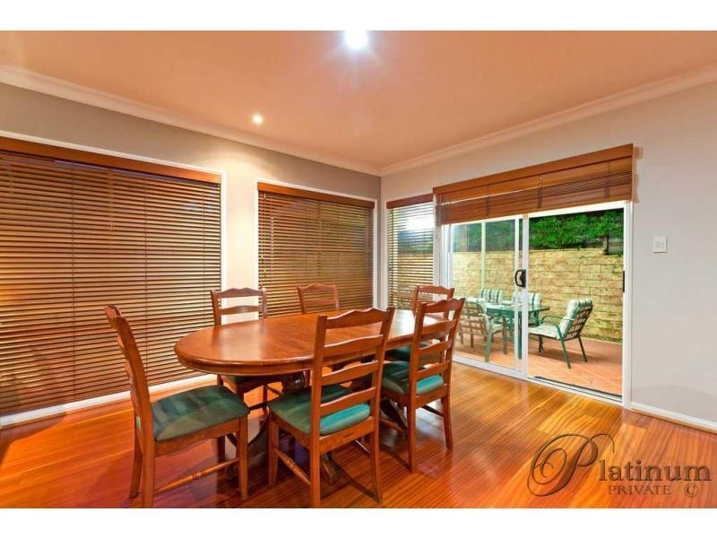57 Silky Oak Crescent, Carindale QLD 4152