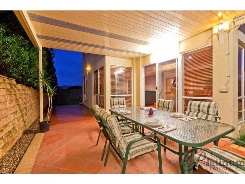 57 Silky Oak Crescent, Carindale QLD 4152