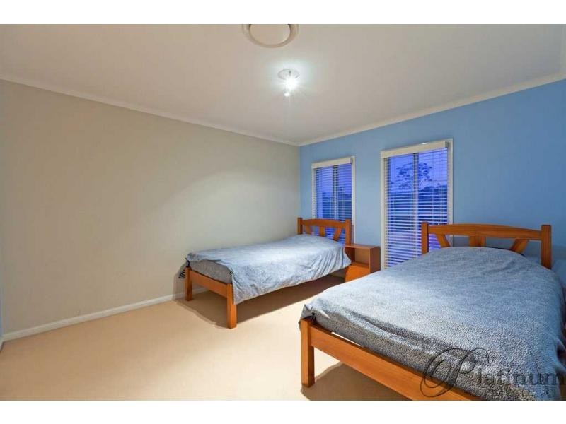 57 Silky Oak Crescent, Carindale QLD 4152