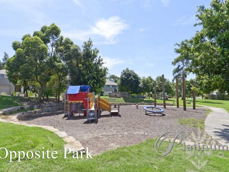 2 Hepburn Close, Wakerley QLD 4154