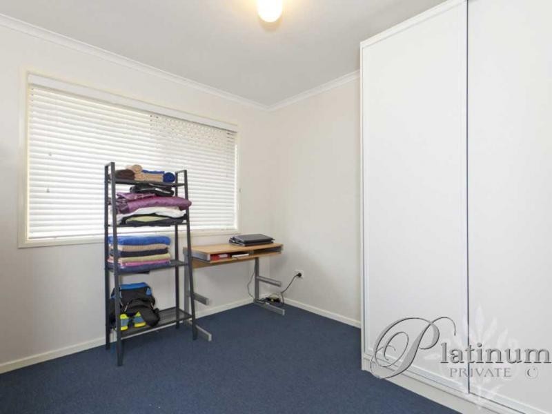 2 Kell Court, Carindale QLD 4152