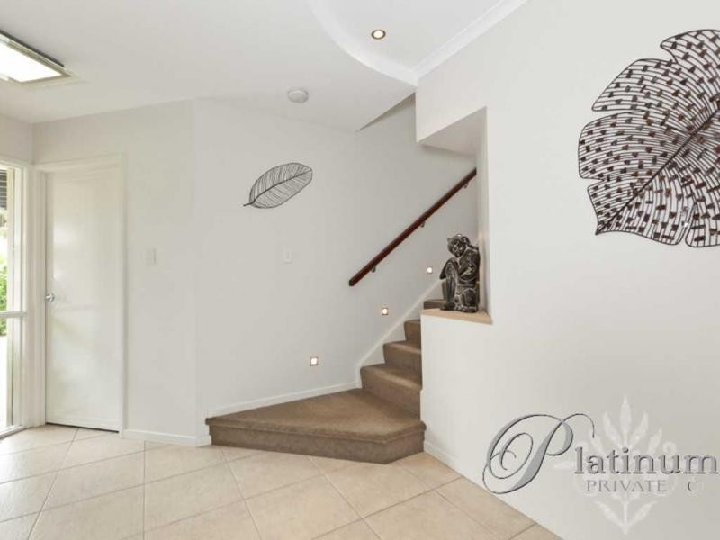 16 Glider Close, Wakerley QLD 4154