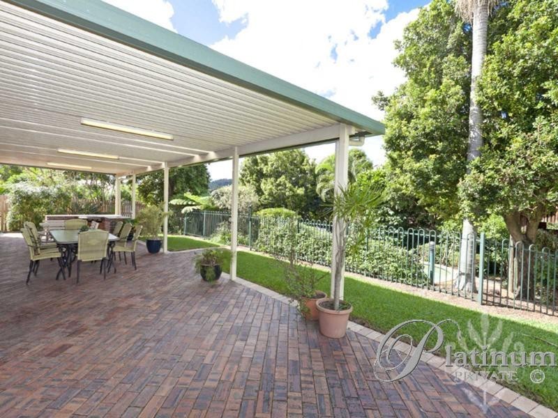 36 Banwell Crescent, Carindale QLD 4152