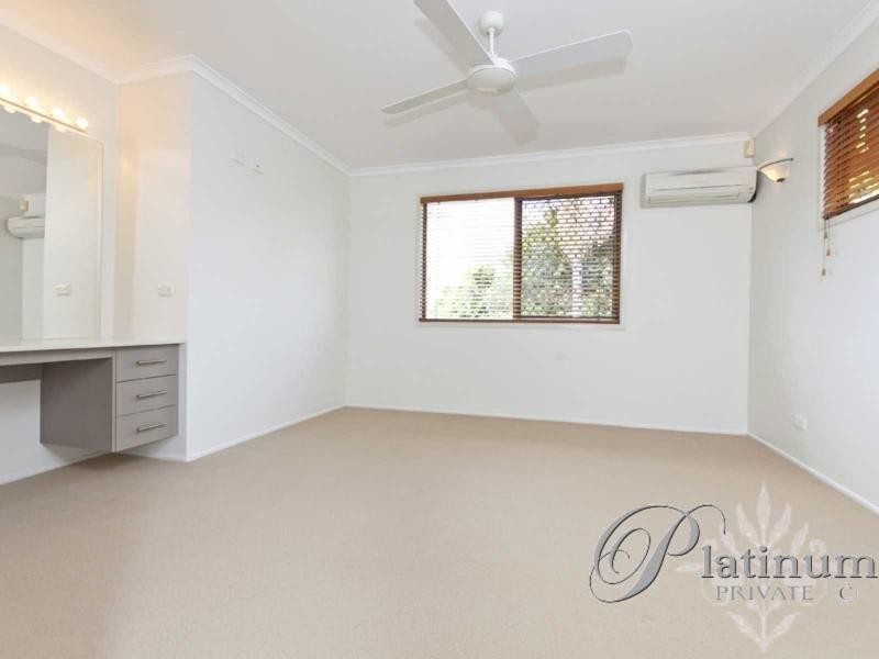 36 Banwell Crescent, Carindale QLD 4152