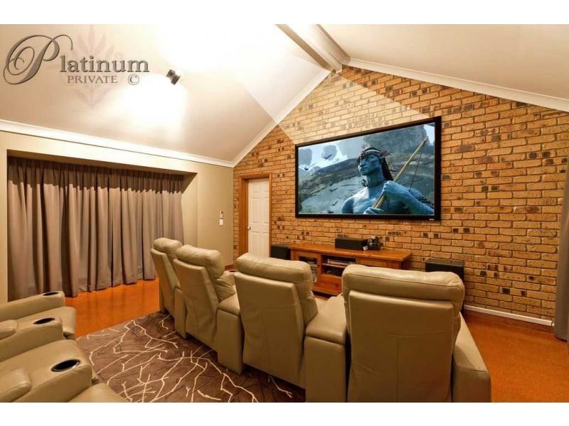 41 Eromanga Street, Carindale QLD 4152