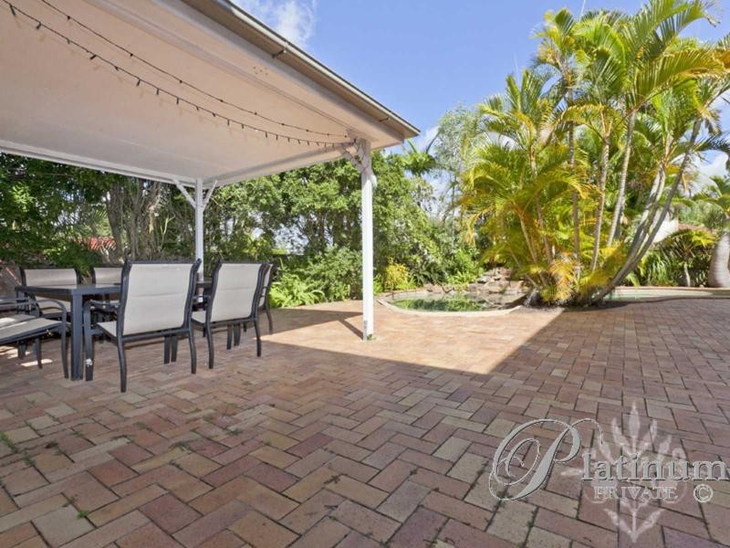 50 Modred Street, Carindale QLD 4152