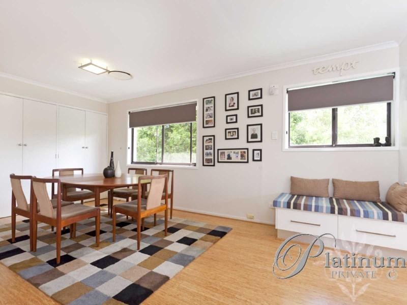 50 Modred Street, Carindale QLD 4152