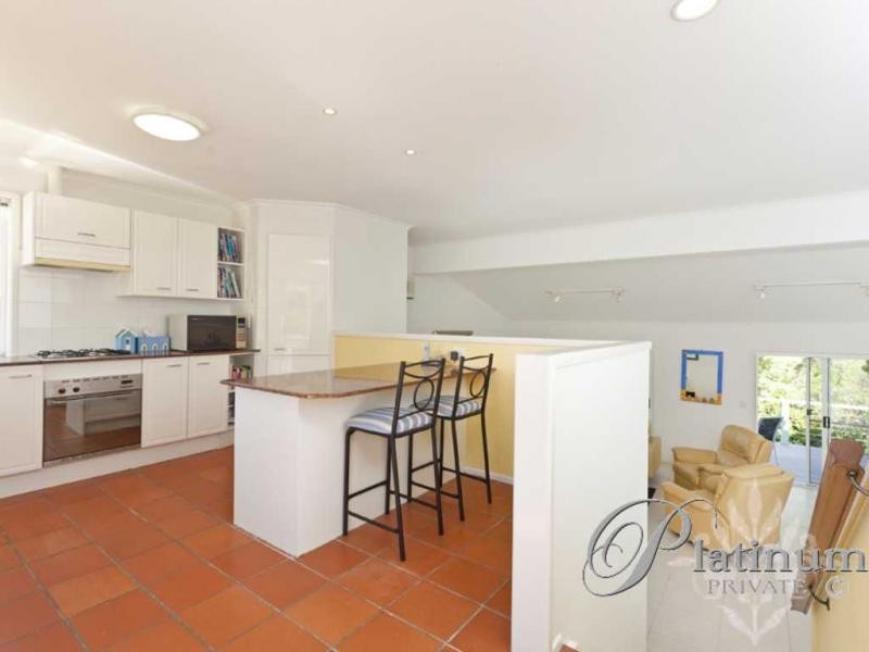 70 Mt Gravatt Road, Upper Mount Gravatt QLD 4122
