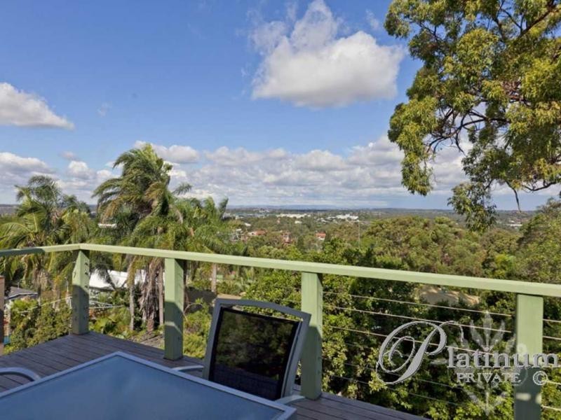 70 Mt Gravatt Road, Upper Mount Gravatt QLD 4122