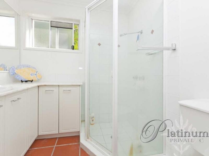 70 Mt Gravatt Road, Upper Mount Gravatt QLD 4122