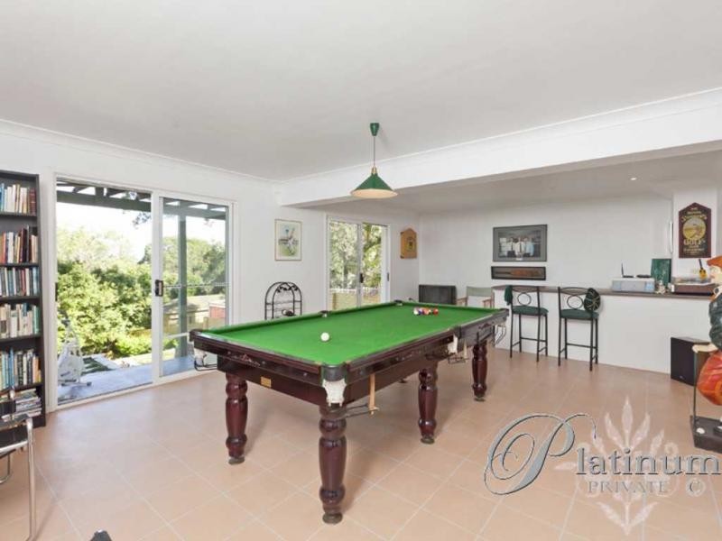 70 Mt Gravatt Road, Upper Mount Gravatt QLD 4122