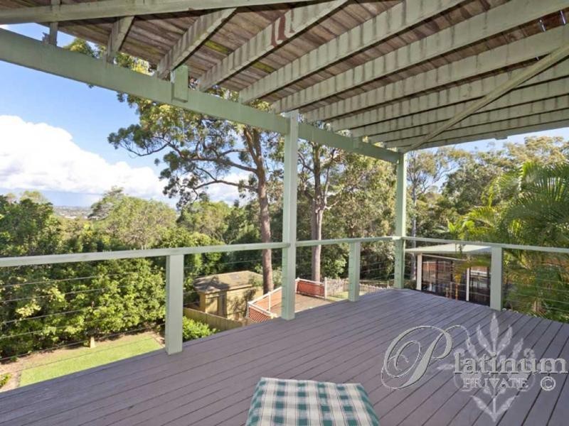 70 Mt Gravatt Road, Upper Mount Gravatt QLD 4122