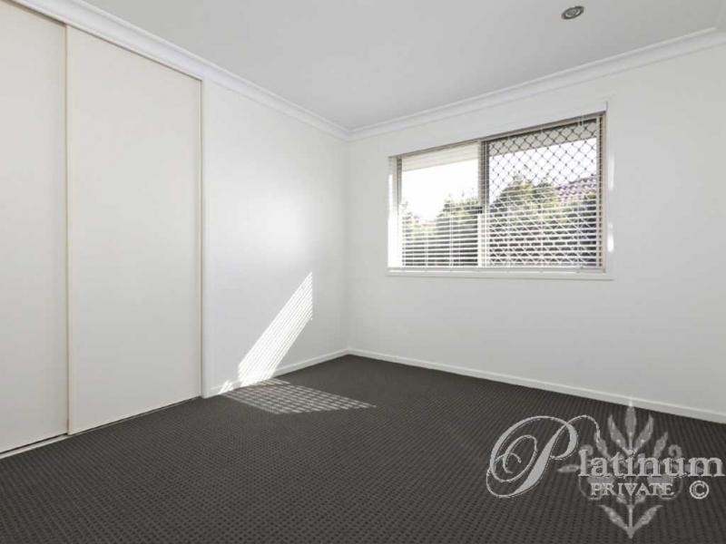 47 Cribb Road, Carindale QLD 4152