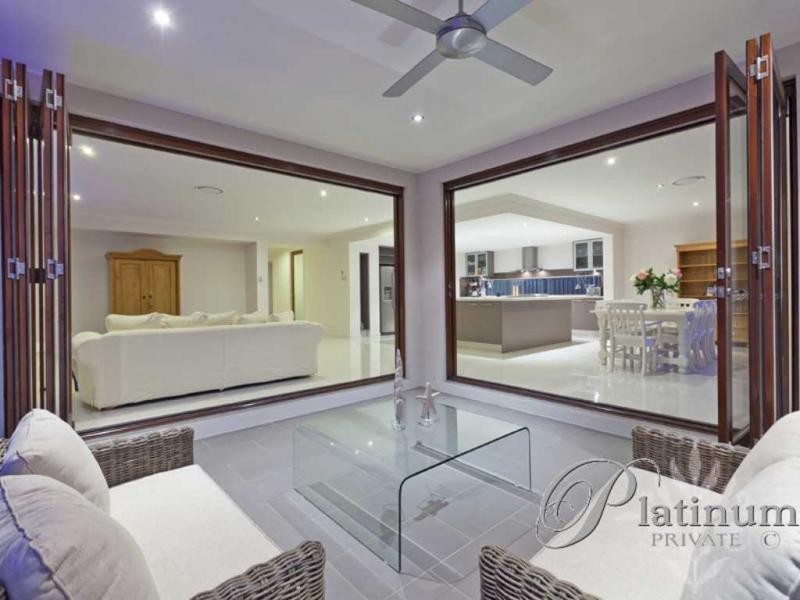 3 Almavale Street, Carindale QLD 4152