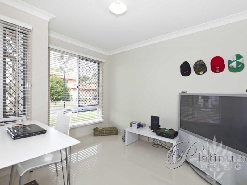 68 Yarra Road, Wakerley QLD 4154