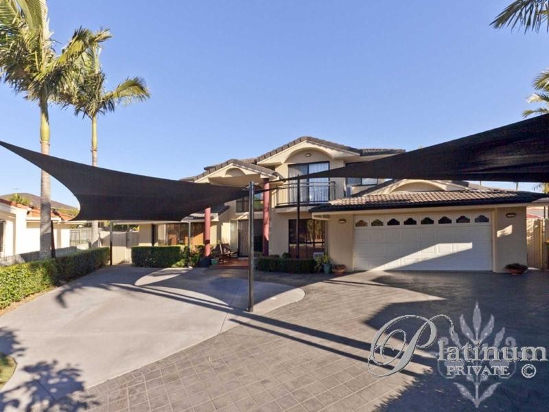 5 Duthie Court, Carindale QLD 4152