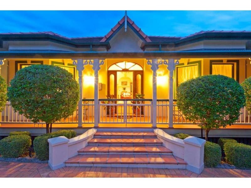 7 Ewer Street, Carindale QLD 4152