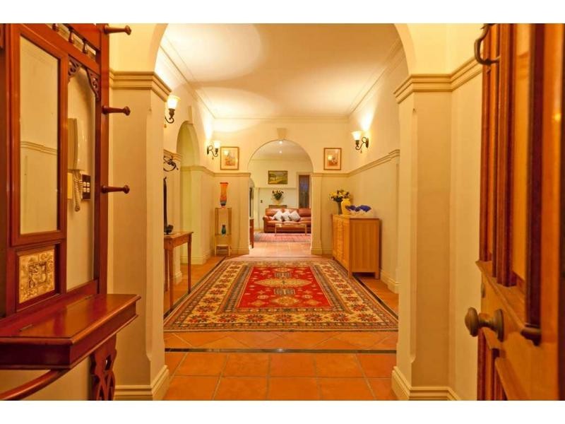 7 Ewer Street, Carindale QLD 4152