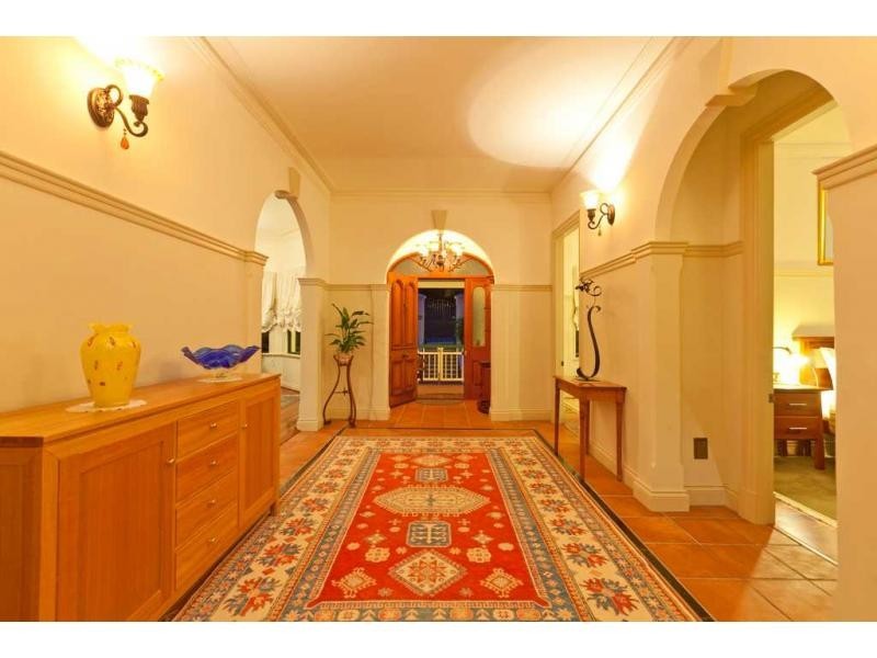 7 Ewer Street, Carindale QLD 4152