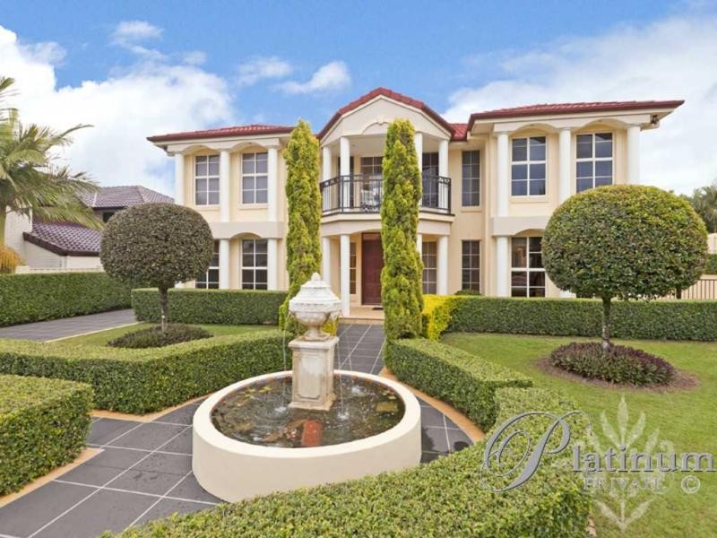 56 Sunset Place, Carindale QLD 4152