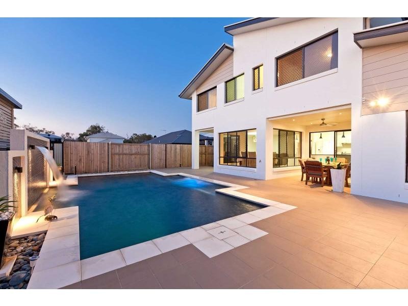 17 Paperbark Place, Wakerley QLD 4154