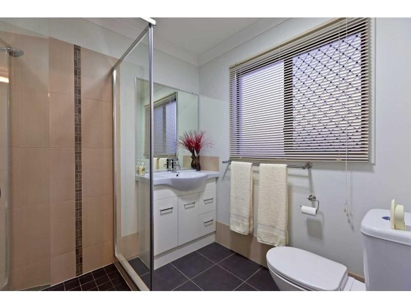 17 Paperbark Place, Wakerley QLD 4154