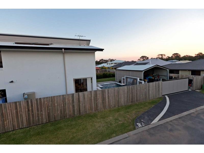 17 Paperbark Place, Wakerley QLD 4154