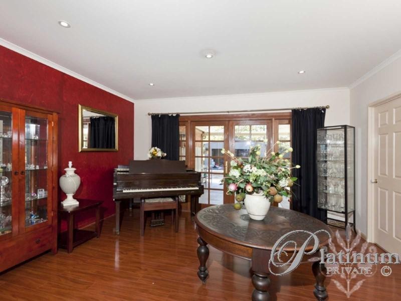 287 Boston Road, Belmont QLD 4153